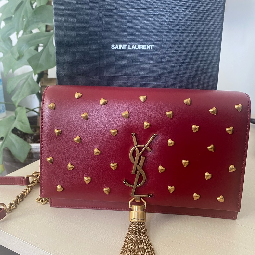 ❤️ Brand new YSL Kate Limited Edition Red with Gold Hearts Bag ❤️